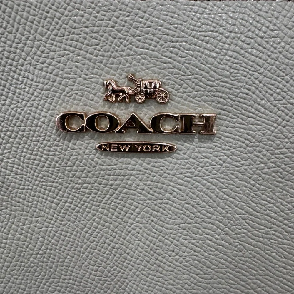 Coach beautiful 100%